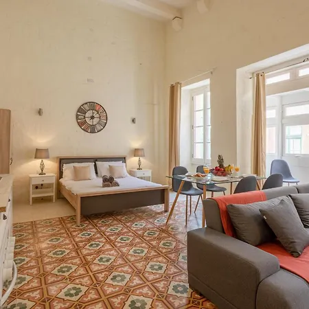 Exclusive 3br House With Rooftop Terrace - Cityapartmentstay Valletta
