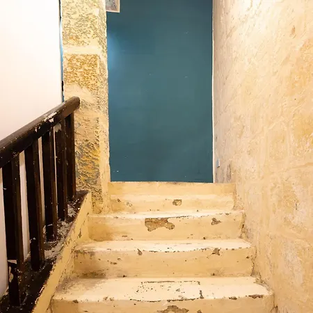 Exclusive 3br House With Rooftop Terrace - Cityapartmentstay * La Valette